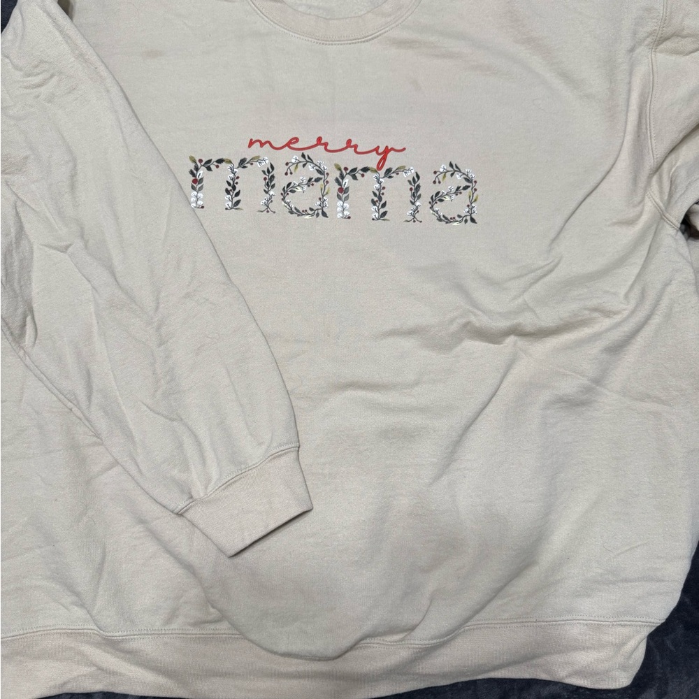 Gildan Cream Crew Neck Sweater